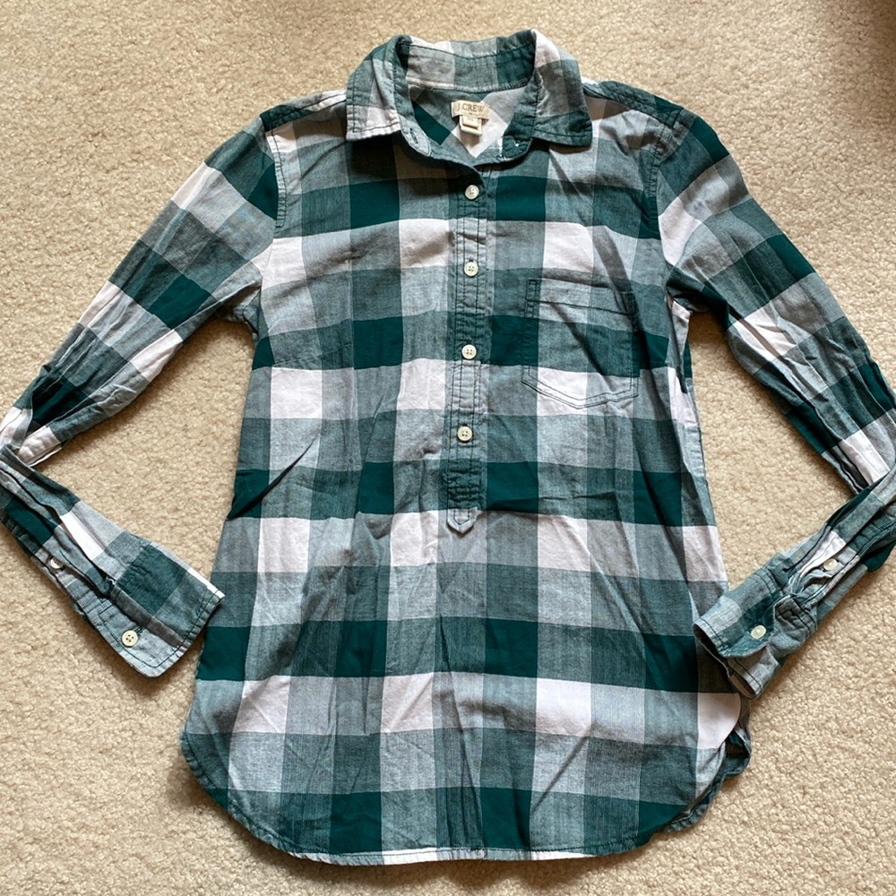 EUC green plaid cotton flannel top